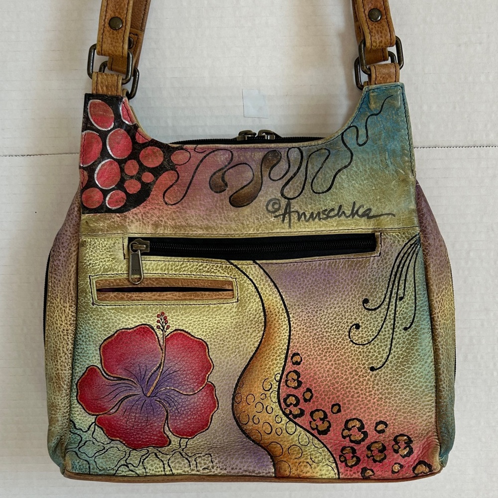 Anuschka Hand Painted Genuine Leather Zip Around Shoulder Bag.
